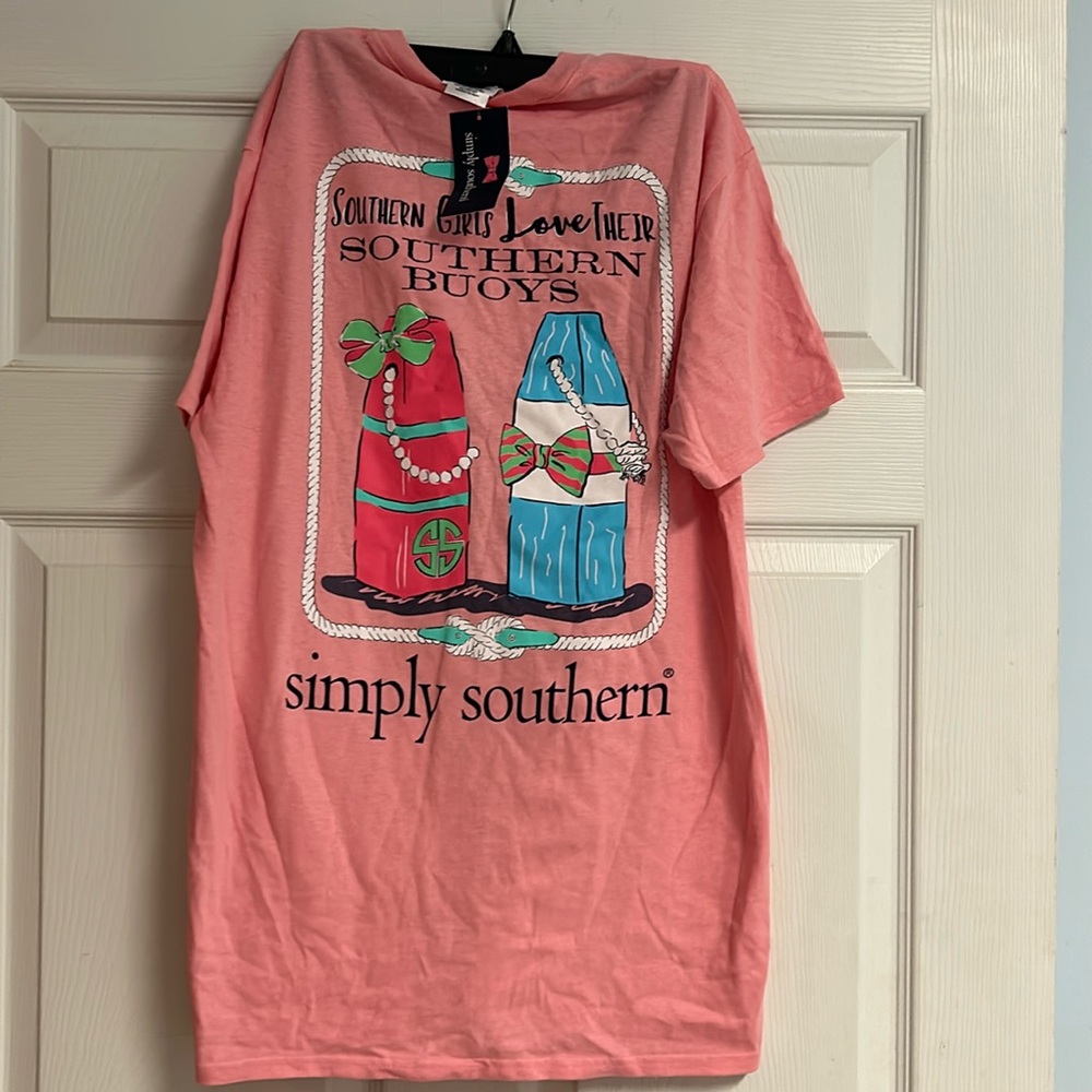 New with tags Simply Southern short sleeve Tshirt